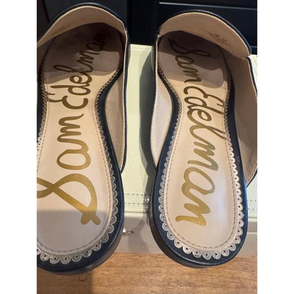 Women's Sam Edelman linnie bit Black Leather Mules Size 10 with Gold Hardware - Picture 7 of 7